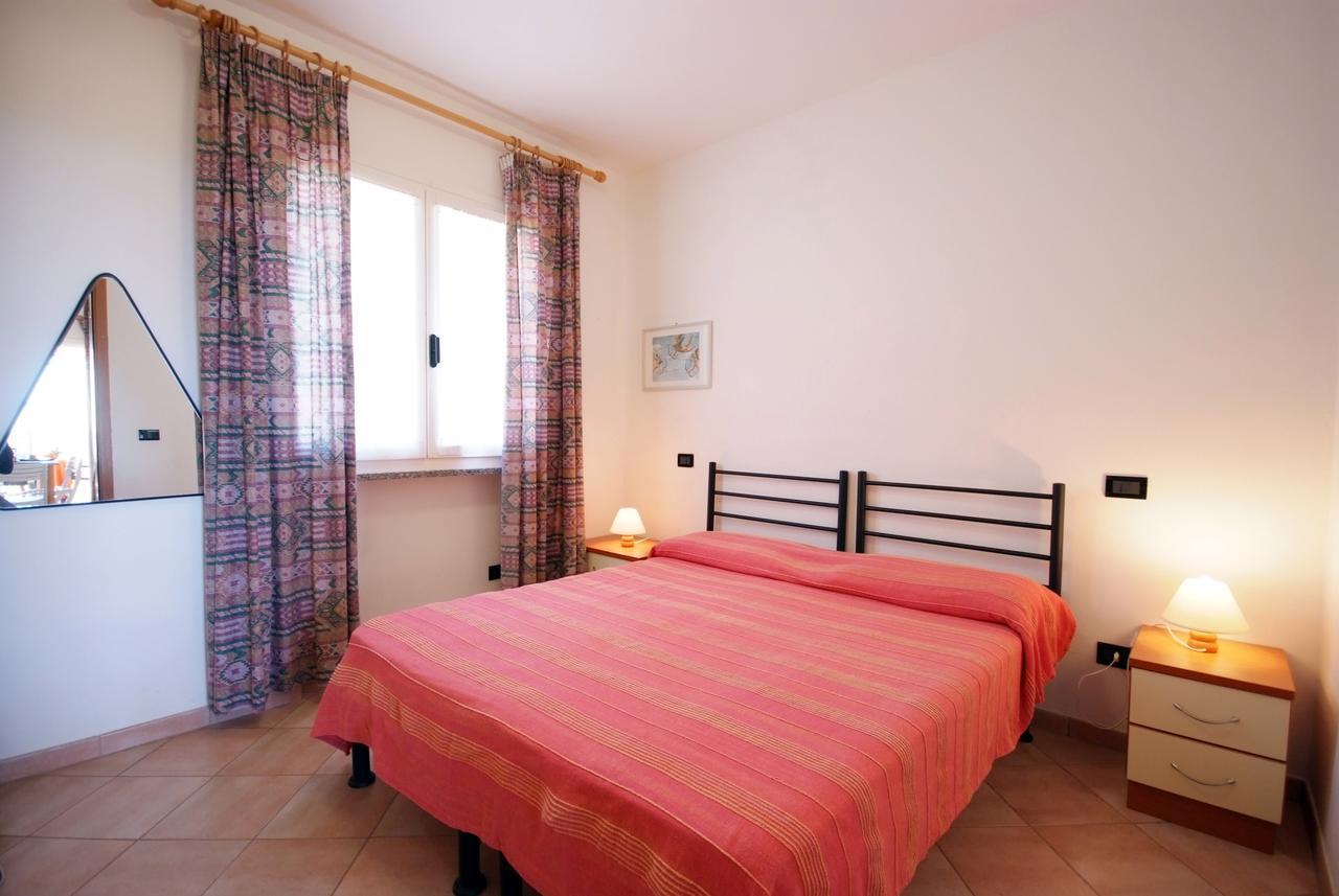 Nisportino Domus Aparthotel Nisporto ภายนอก รูปภาพ